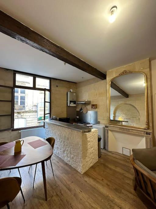 Unforgettable Stay Heart Of Bordeaux Historical City Center Buitenkant foto